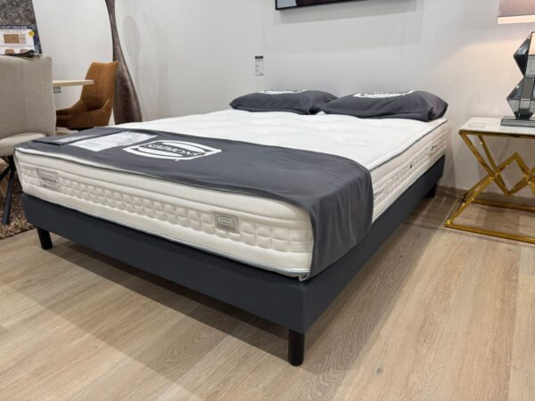 Ensemble sommier tapissier 160/200 ( sommier Ebac SR15 + matelas australe Simmons )